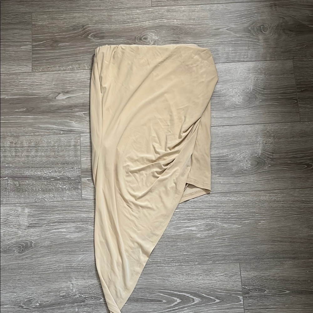 Elegant Tan Women's Skirt